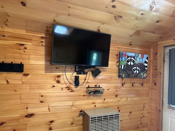 Raccoon Retreat Photo 1