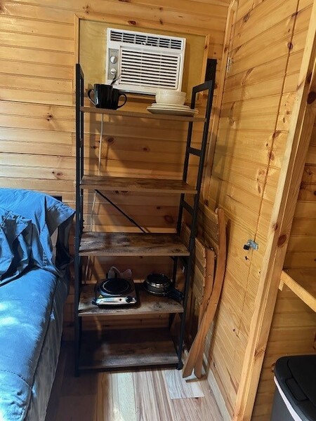 Robin’s Roost Photo 2