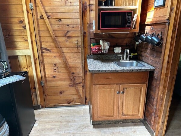 Grouse House Photo 4